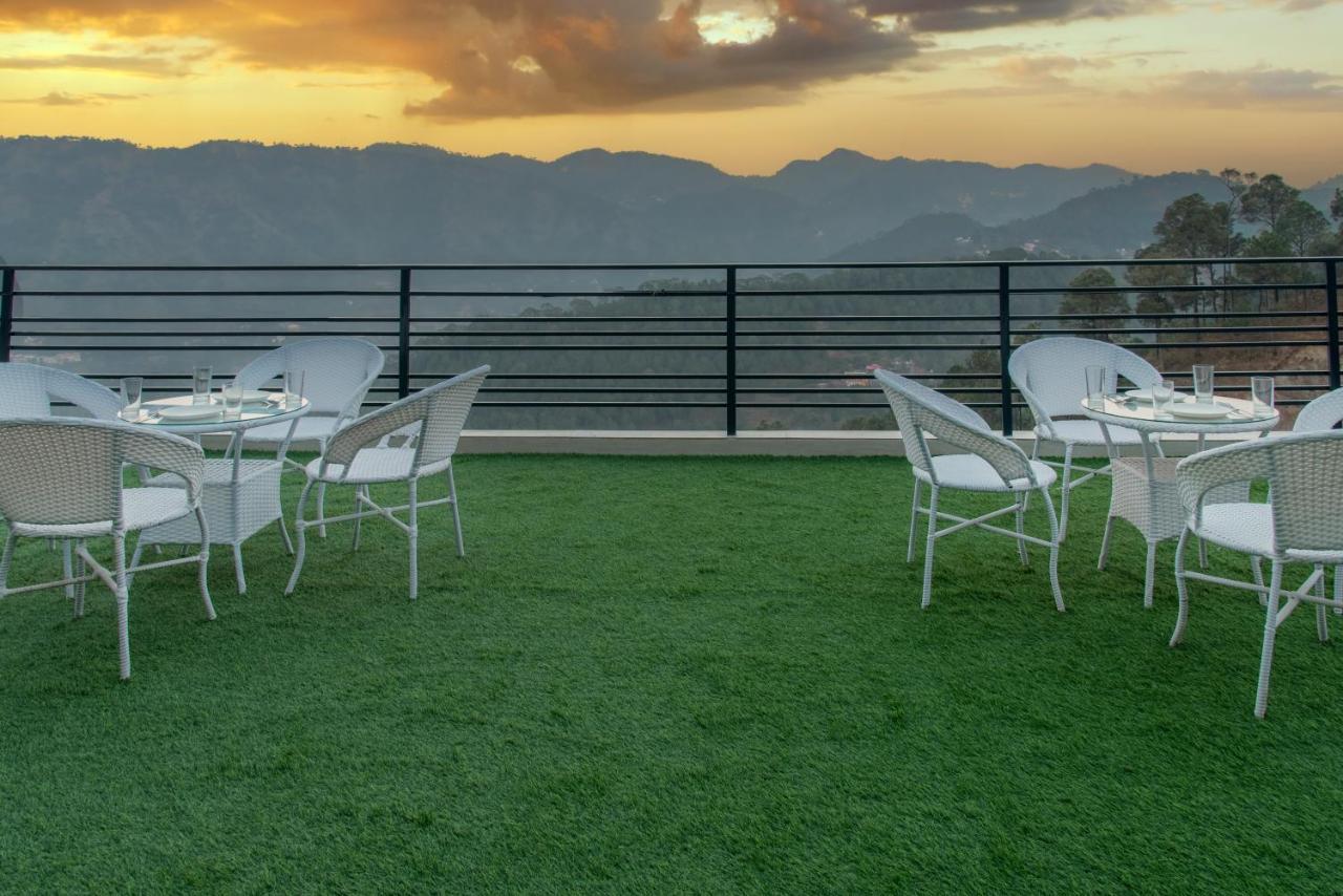 The Blackpearl Hillcrest Касаули Экстерьер фото